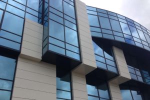 Навесной алюминиевый витраж GFV8589